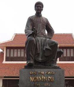 Tiếng thơ vọng mãi ngàn năm…