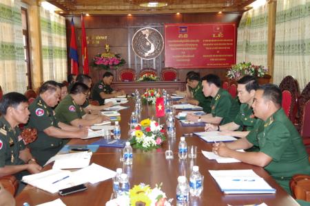 BĐBP Kon Tum, BĐBP Gia Lai và Tiểu khu Quân sự tỉnh Rattanakiri hội đàm bảo vệ biên giới