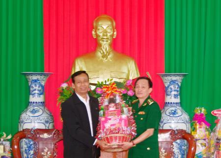 Lực lượng chức năng Lào, Campuchia chúc Tết các đơn vị BĐBP Việt Nam