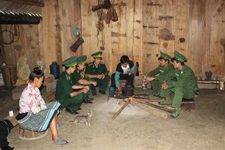 Đằng sau những chiến công