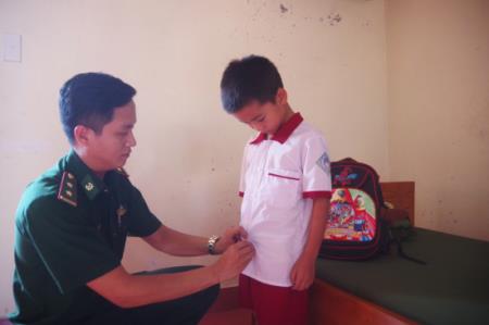 Mô hình “Con nuôi đồn Biên phòng” được triển khai rộng rãi trong toàn lực lượng