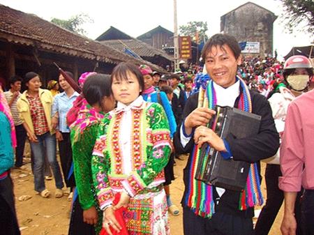 Những phiên chợ tình nổi tiếng