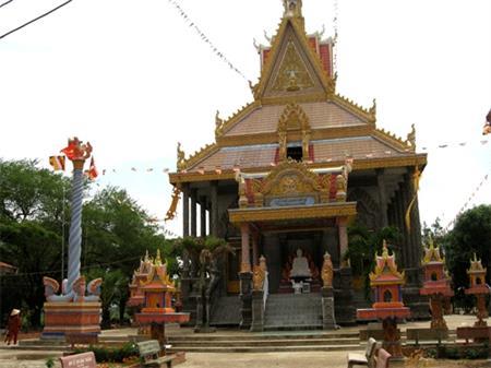 Khe Dol tưng bừng vào Tết Chôl Chnăm Thmây
