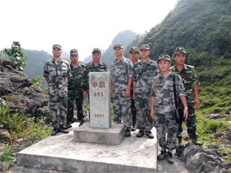 Tuần tra song phương giữa Đồn BP Nặm Nhũng, BĐBP Cao Bằng và Trạm hội ngộ hội đàm BĐBP Địa khu Tịnh Tây (Trung Quốc)