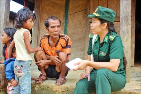 Con chữ đong đầy tình yêu biên cương Tổ quốc
