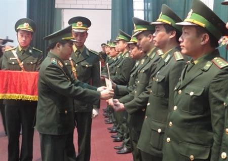 Phát huy bản lĩnh người chỉ huy và vai trò của sĩ quan trẻ
