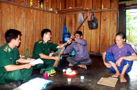 Nỗ lực xây dựng địa bàn "sạch" vũ khí tự chế