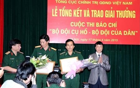 Những câu chuyện ấm áp tình quân – dân