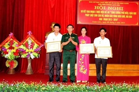 Đồn BP Lạch Kèn sơ kết giai đoạn 1 thực hiện Đề án Tăng cường PBGDPL