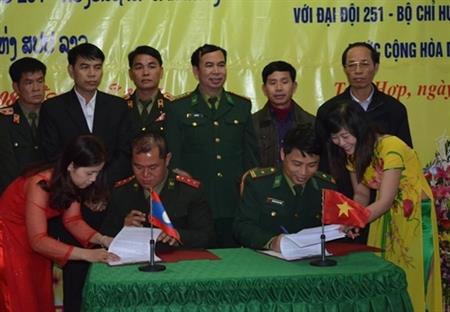 Đồn BP Tam Hợp ký kết nghĩa với Đại đội Biên phòng 251 (Lào)