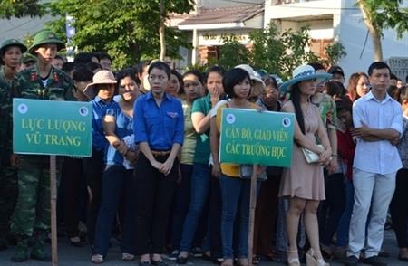 Đà Nẵng mít tinh hưởng ứng ngày Môi trường Thế giới