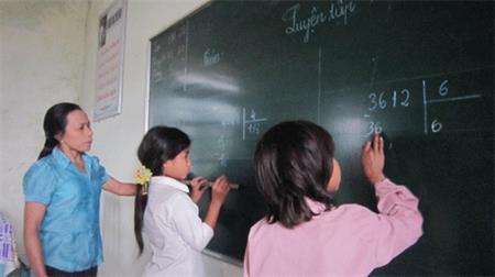 28 năm gieo chữ giữa đại ngàn