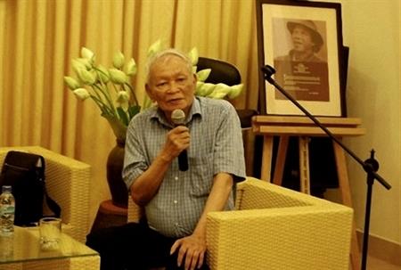 Người bắc cầu giữa hai bờ lịch sử