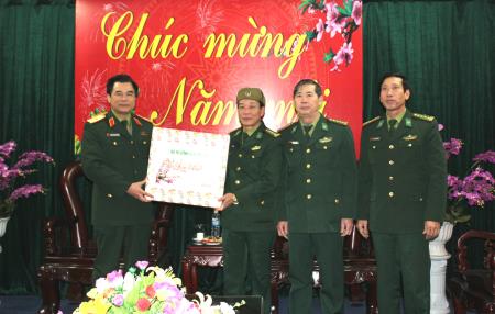 Lãnh đạo Quân khu 3 chúc Tết BĐBP Thái Bình