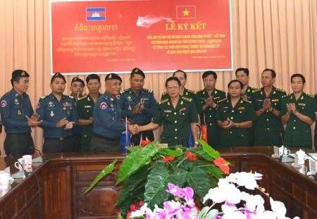 BĐBP Bình Phước và lực lượng Hiến binh Stung Treng phối hợp đấu tranh phòng chống tội phạm