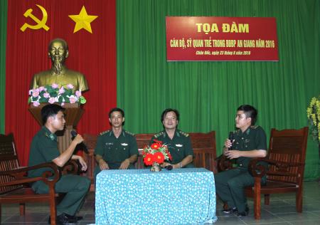 BĐBP An Giang tọa đàm cán bộ, sĩ quan trẻ, năm 2016