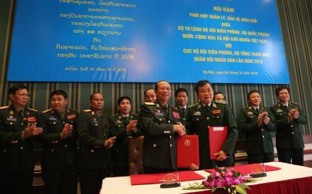 Tăng cường phối hợp bảo vệ an ninh biên giới Việt Nam - Lào