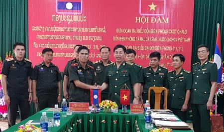 “Câu chuyện học tiếng Lào” của người lính Biên phòng Việt Nam