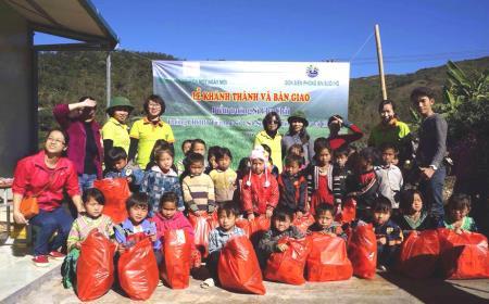 Tặng lớp học mới cho điểm trường Sì Sa Chải, Lai Châu