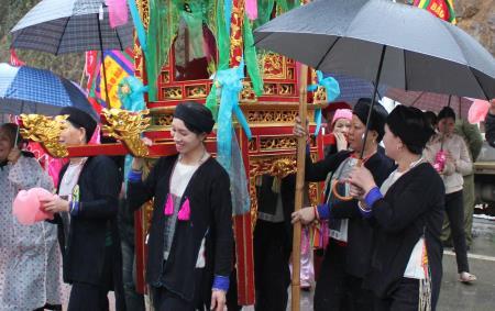 Người giữ di sản nơi thượng nguồn sông Hồng