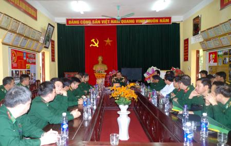 Phó Tổng Tham mưu trưởng QĐND Việt Nam kiểm tra Đồn BP Đàm Thủy