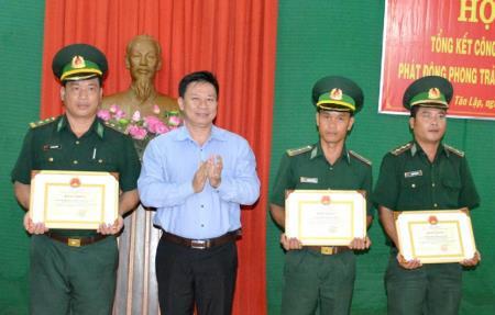 "Lưới lửa" trên biên giới