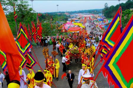 Tôn vinh các giá trị văn hóa Việt