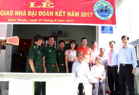 BĐBP Bình Thuận bàn giao nhà Đại đoàn kết cho hộ nghèo