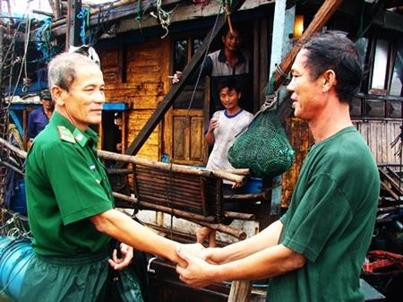 Sống sót trên sóng dữ