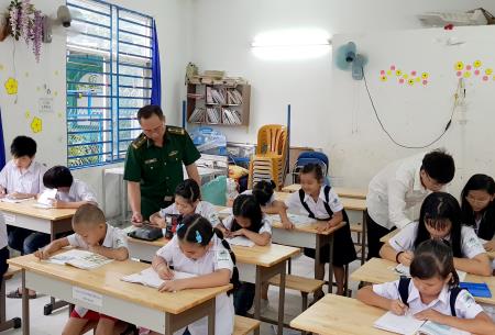 Lớp học đong đầy yêu thương
