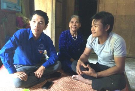 Gương sáng trong bão Damrey