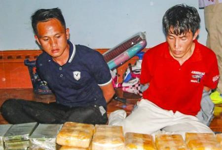 Cam go cuộc chiến trên “thánh địa” ma túy