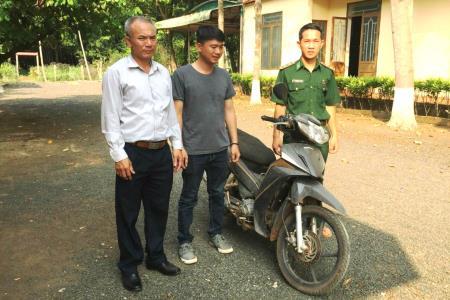 Ngăn chặn tình trạng vận chuyển xe máy gian sang Campuchia tiêu thụ