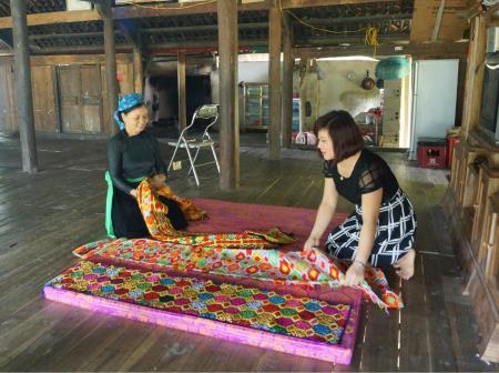Một miền quê bên bờ sông Chảy