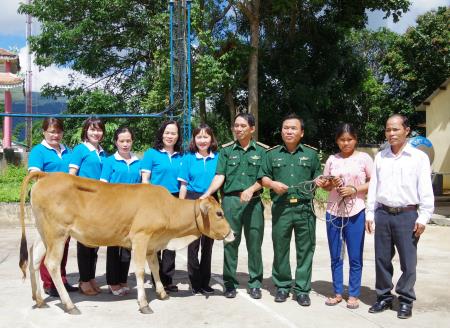 Triển khai chương trình “Đồng hành cùng phụ nữ biên cương” ở xã biên giới Rờ Kơi