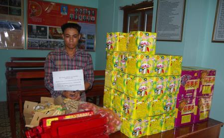BĐBP Lạng Sơn thu giữ hơn 600 kg pháo nổ