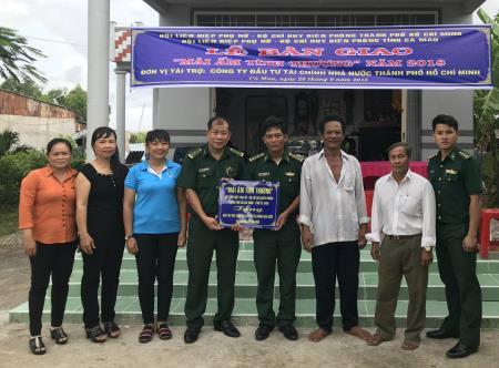 Trao tặng 3 "Mái ấm tình thương" cho người nghèo tỉnh Cà Mau