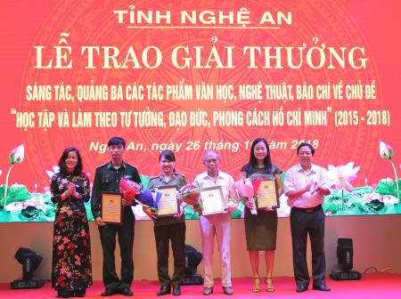 Nhiều tác phẩm chất lượng về chủ đề “Học tập và làm theo tư tưởng, đạo đức, phong cách Hồ Chí Minh”