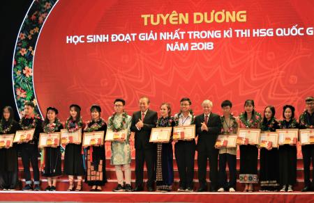 Lan tỏa tinh thần hiếu học trong vùng dân tộc thiểu số