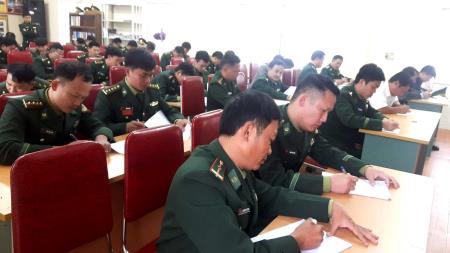 Bế mạc lớp học tiếng Lào cho cán bộ, công chức khu vực biên giới cửa khẩu quốc tế Nậm Cắn