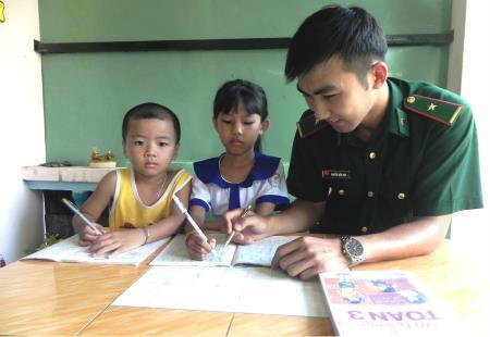 “Gieo” niềm tin nơi biên giới
