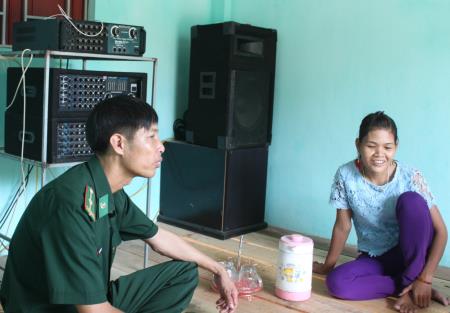 Trưởng bản “đặc biệt” của đồng bào Chứt