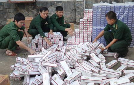 Vấn nạn thuốc lá lậu bao giờ được ngăn chặn?