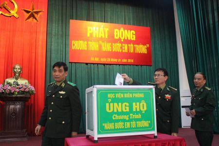 Học viện Biên phòng phát động chương trình "Nâng bước em tới trường"