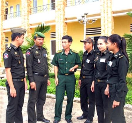Giảm lý thuyết, tăng thực hành