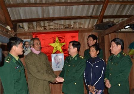 Hai vùng đất, một niềm vui