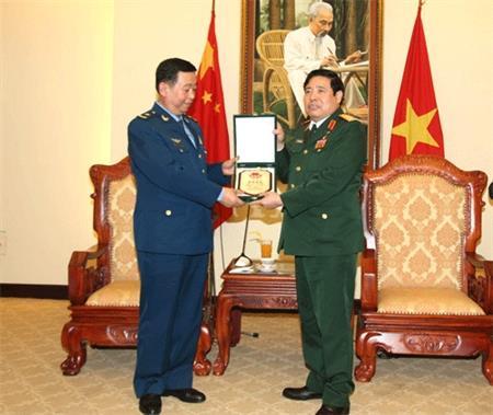 Đại tướng Phùng Quang Thanh, Bộ trưởng Bộ Quốc phòng tiếp đoàn đại biểu Bộ Quốc phòng Liên bang Nga, Trung Quốc