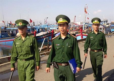 BĐBP các tỉnh miền Trung giúp dân ứng phó siêu bão Nari