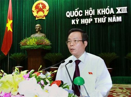 Cấm lợi dụng chức vụ, địa vị để sử dụng trái phép nguồn lực công