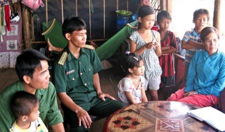 Bỏ phố về Bến Phố